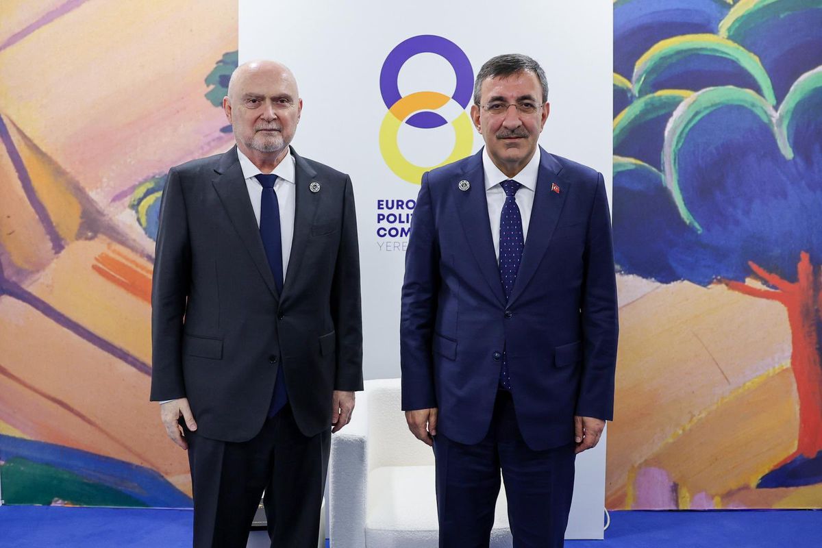 Cumhurbaşkanı Yardımcısı Yılmaz, AGİT Genel Sekreteri Sinirlioğlu ile bir araya geldi / Ek bilgi ve fotoğrafla