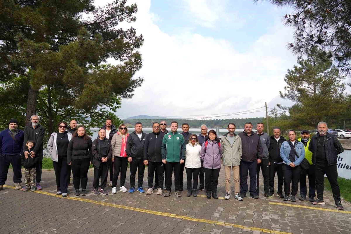 Muğla'da öğretmenler doğa yürüyüşünde buluştu