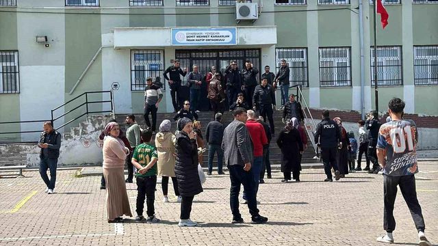 okul cevresinde pes pese silah sikildi ogrenc 3 19801524 o