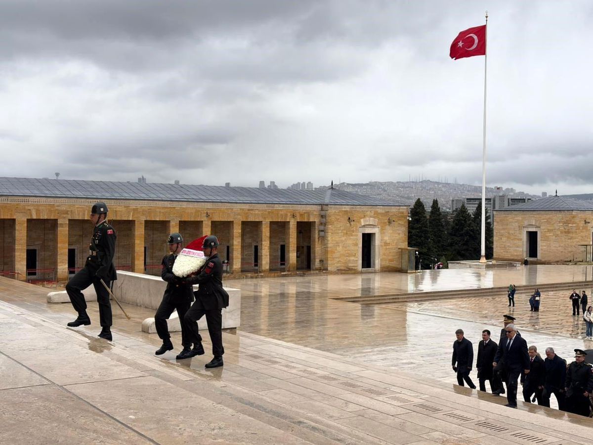 Rusya'nın Ankara Büyükelçisi Vershinin'den Anıtkabir'e ziyaret