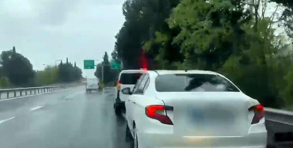 2 araç, 2 tutuklama, 44 ruhsatsız tabanca: İstanbul'dan Yozgat'a teslimata Sakarya'da engel olundu