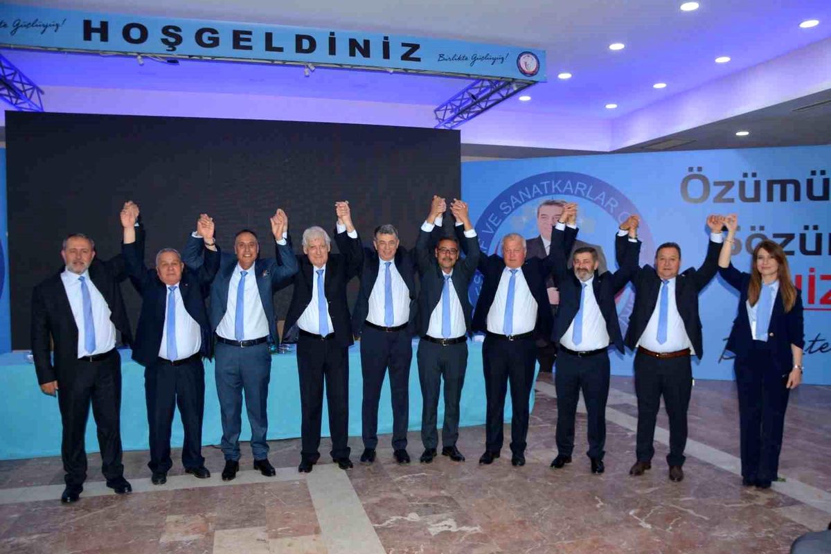 Başkan Künkcü: 'Esnafın hizmetkarı olmaya devam edeceğiz'
