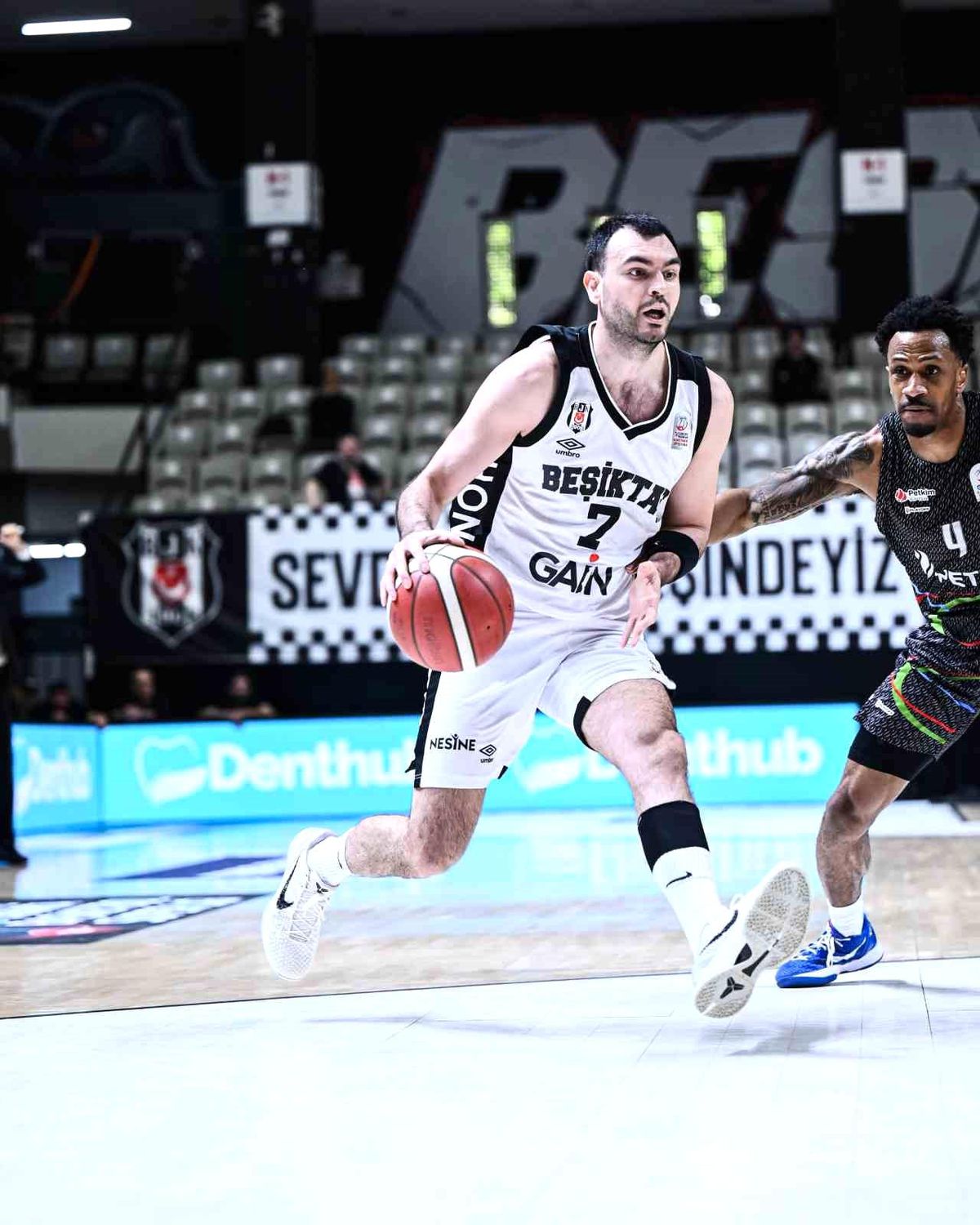 Basketbol Süper Ligi: Beşiktaş: 81 Aliağa Petkim Spor: 69
