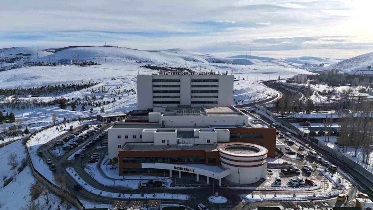 Bayburt Devlet Hastanesinde nisan ayında 46 bin 420 hasta muayene edildi