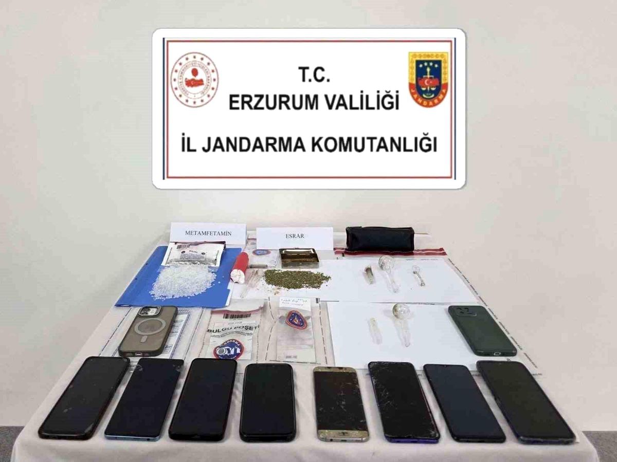Erzurum'da uyuşturucu operasyonu; 7 kişi tutuklandı