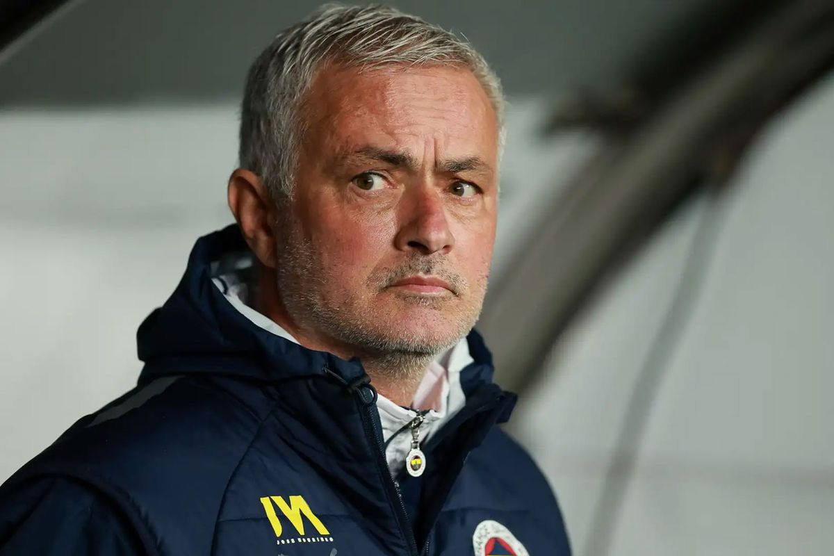 Gittiğine bin pişman oldu! Fener'den kovulan Mourinho'ya büyük şok