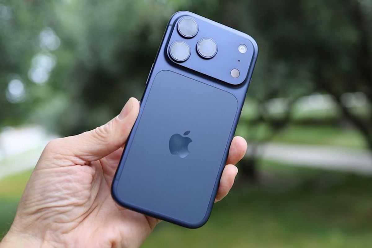 iPhone'lara bugün zam geldi! İşte yeni fiyatlar