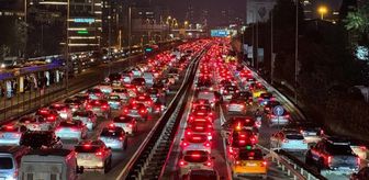 İstanbul'da trafik var mı? SON DAKİKA! 5 Mayıs Salı hangi ilçelerde trafik var, hangi yollar kapalı?
