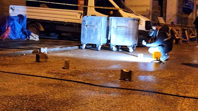 sevgilisinden ayrilip alkol alan sahis etrafa 3 19812846 o