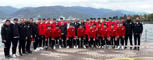 U18 Türkiye Futbol Şampiyonası’nda Körfez Gençlerbirliği sahaya çıkıyor