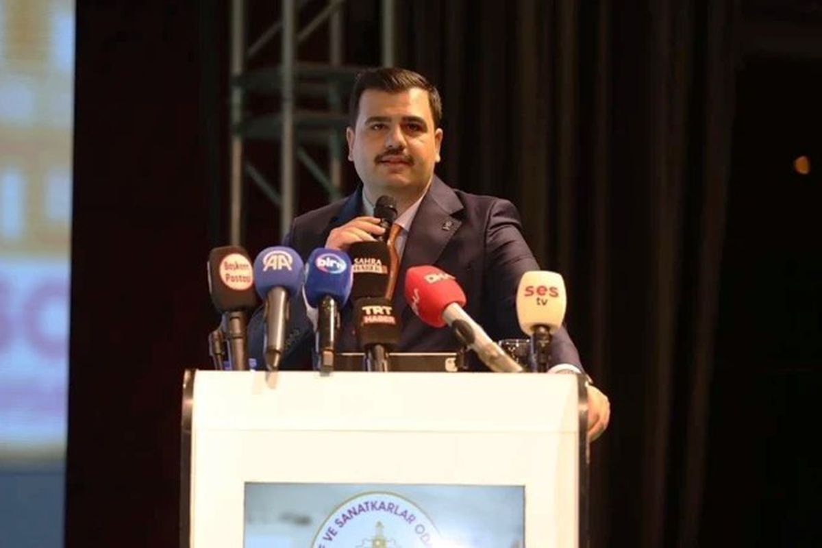 AK Partili Eyyüp Kadir İnan: Çeşme Projesi ile 20 milyar TL'yi İzmir'e getireceğiz