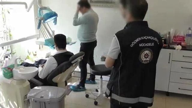 bursa da sahte doktor operasyonu 17 gozalti 19821648 o