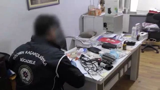 bursa da sahte doktor operasyonu 17 gozalti 2 19821648 o