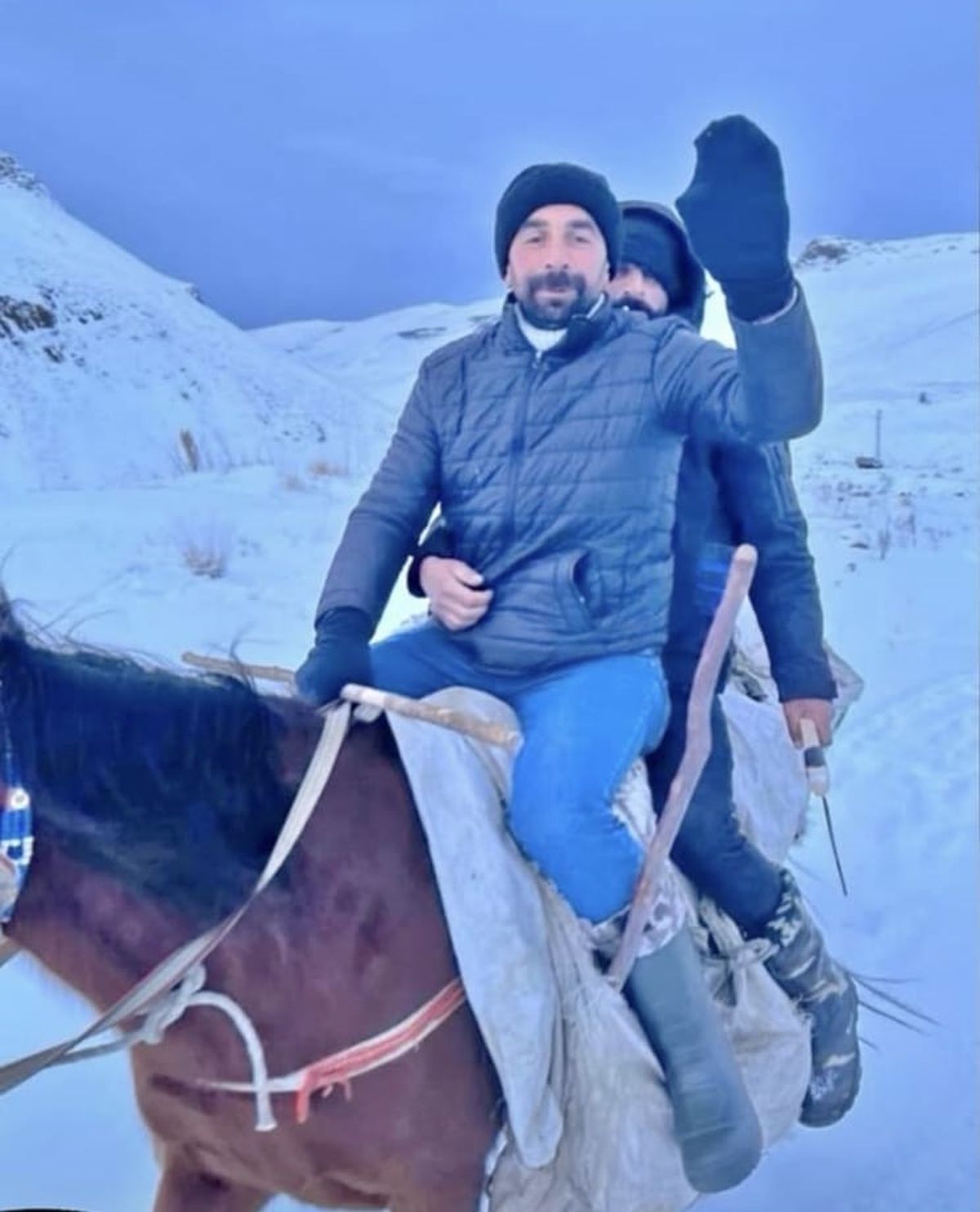 Çığ altındaki cansız bedenine 125 gün sonra ulaşılan çoban toprağa verildi