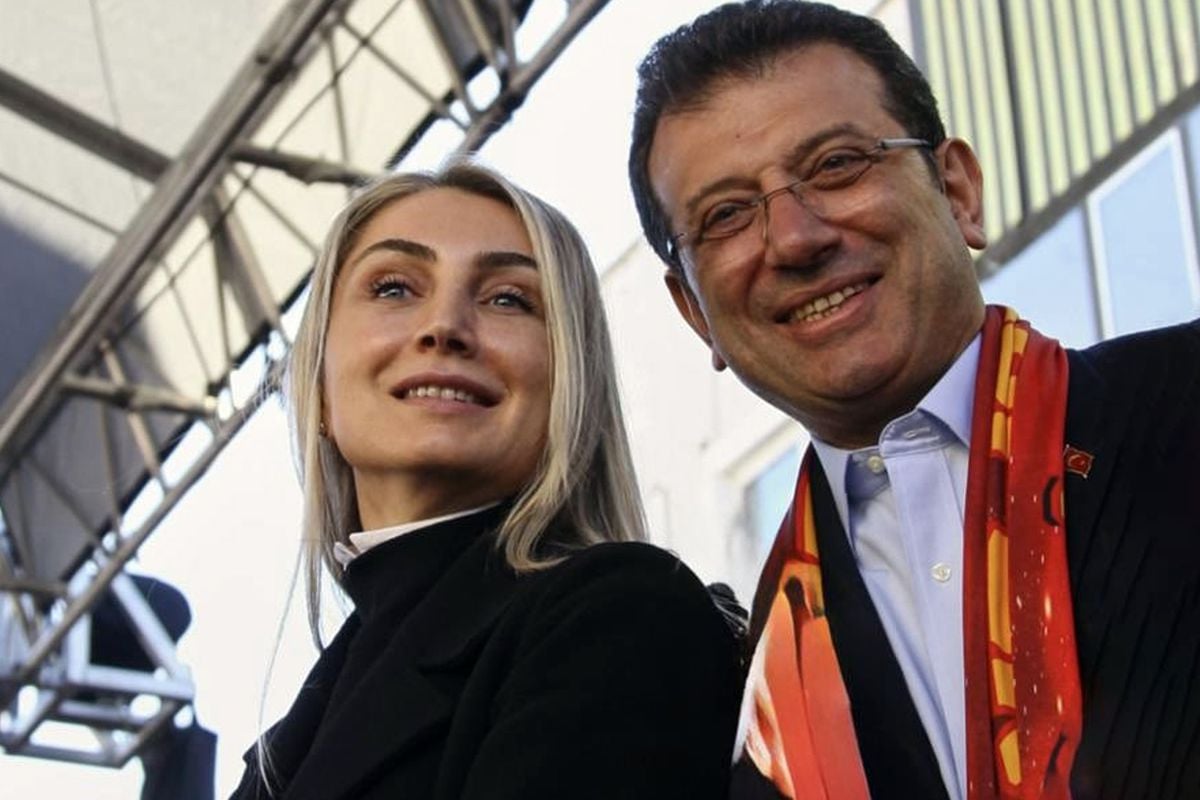 Ekrem İmamoğlu ile eşi Dilek İmamoğlu'na 'Özgürlük Savaşçısı' ödülü