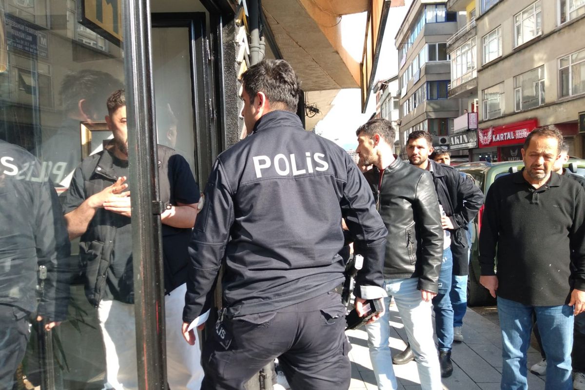 Ereğli'de eski sevgililerin kavgası kanlı bitti