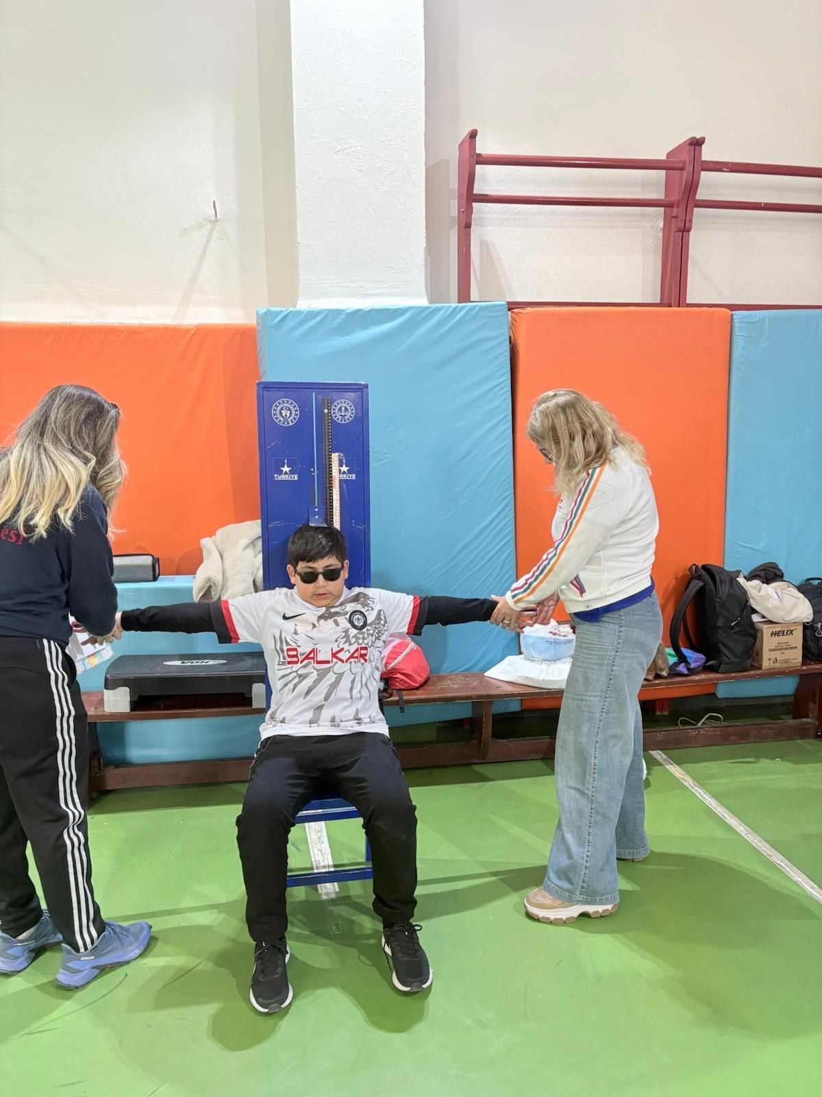 Görme Engelli Öğrenciler İçin Dijital Yetenek Tarama Projesi Başladı