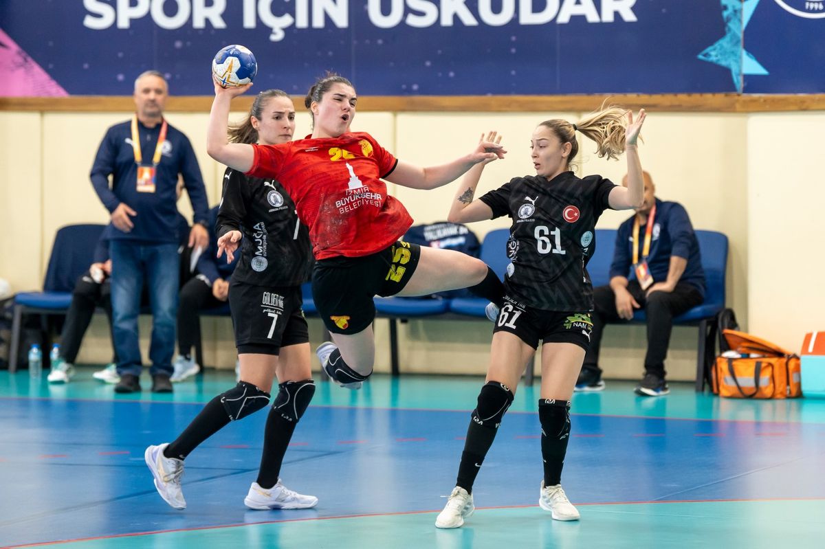 Kadınlar 50'nci Yıl Federasyon Kupası'nda yarı finale yükselen takımlar belli oldu