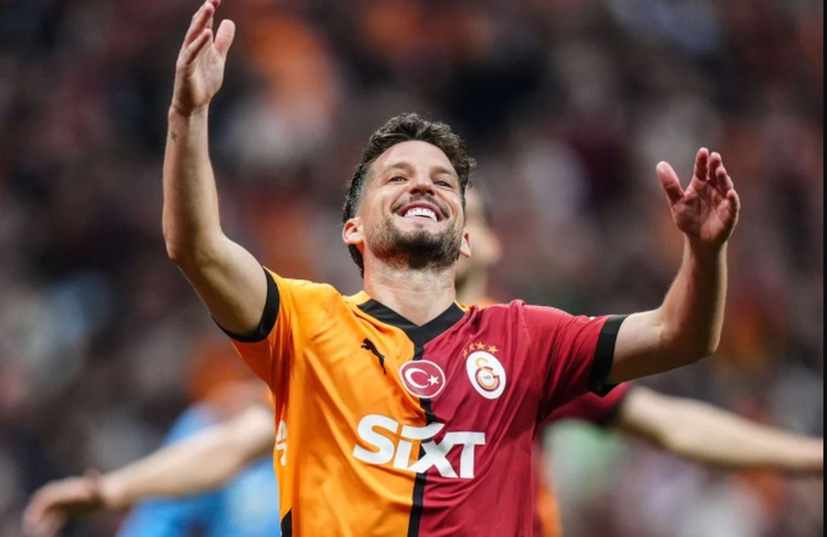 Mertens Galatasaray'da ne zaman oynadı, ne zaman ayrıldı, Mertens Galatasaray'da kaç gol attı, kaç defa şa...