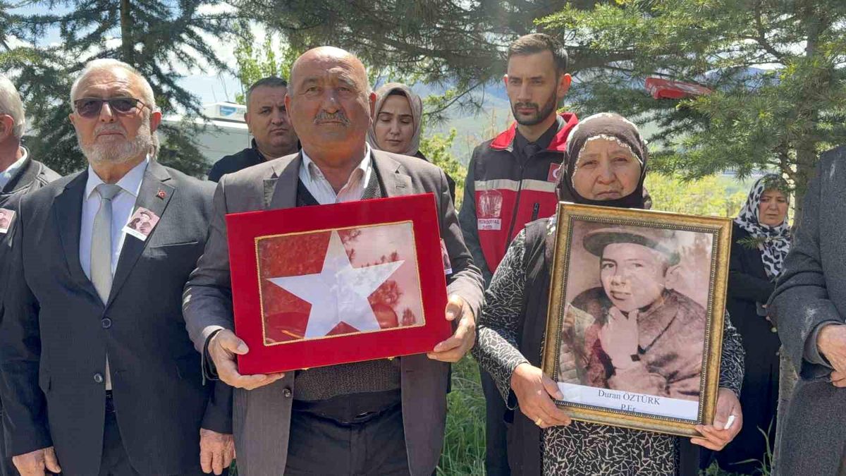 61 yıllık mezar taşı, şehidiyle birlikte Tokat'a geldi