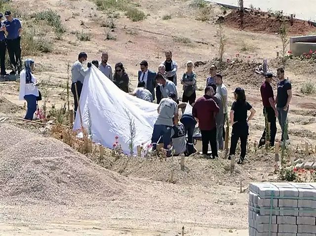 abd de olen sanal medya unlusu yagmur un baba 10 19823933 o