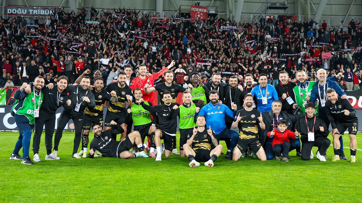 Arca Çorum FK, yarı finale yükseldi