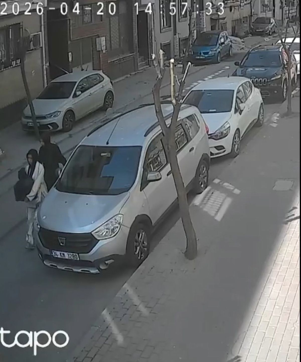 Bayrampaşa'da 7 milyon lira değerinde ziynet eşyası bulunan kasayı çaldılar