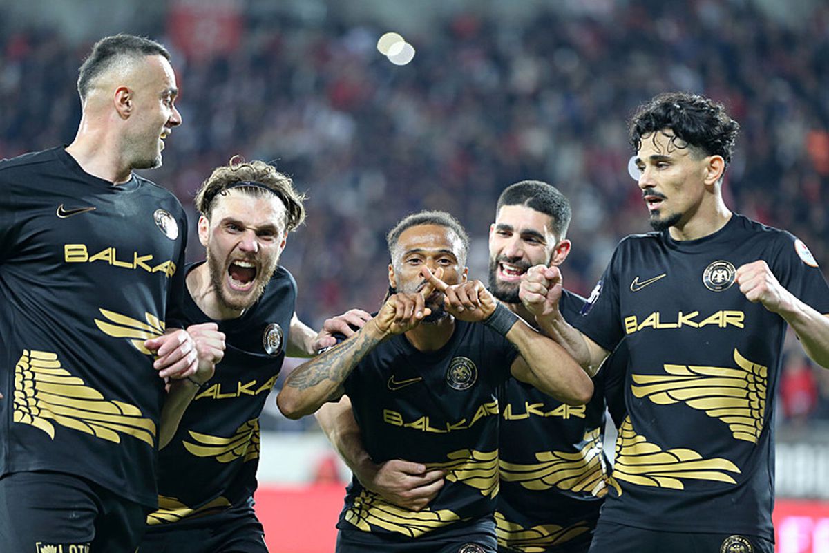 Çorum FK, taraftarı önünde kazanmayı bildi! Süper Lig'e son 2 maç