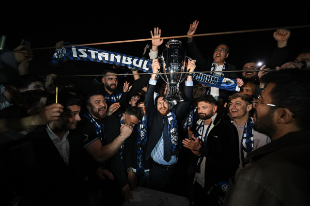 erzurumspor fk sampiyonlugu is 19826346 9704 2 m