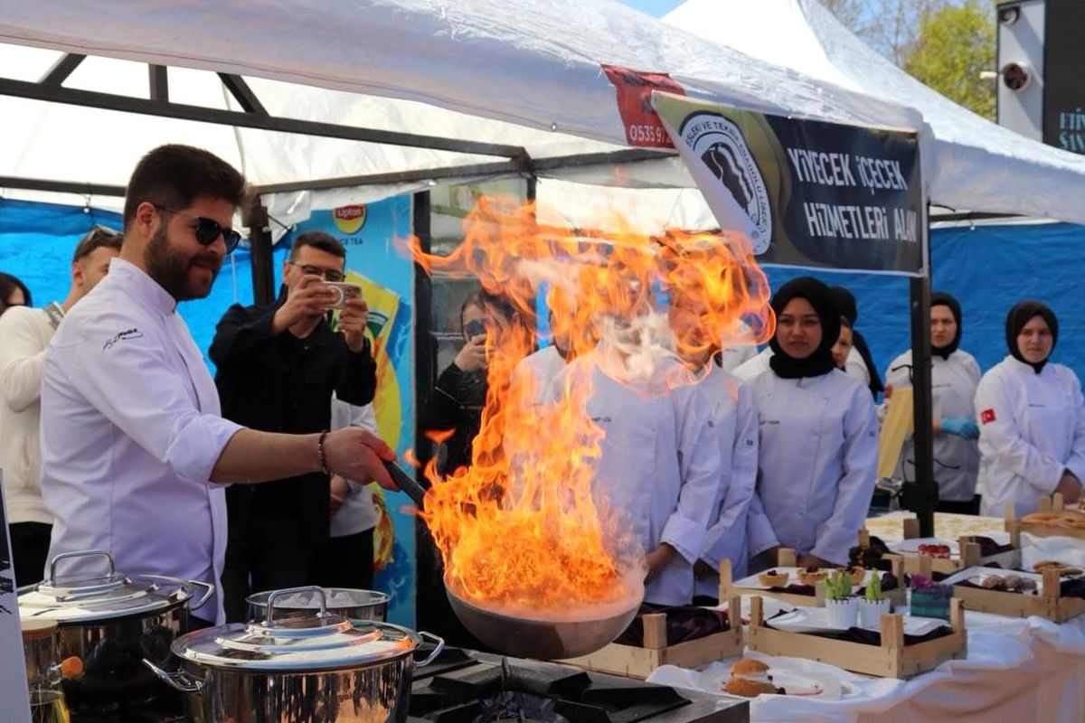 Tavşanlı'da geleceğin meslekleri görücüye çıktı