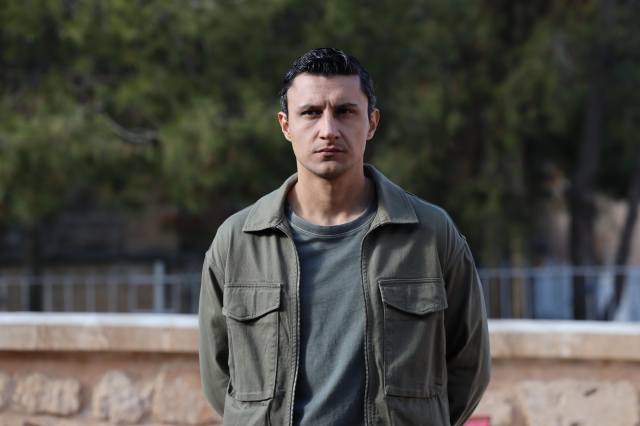 uzak sehirde yaprak dokumu ved 679a7f9bcf 5221 1 m