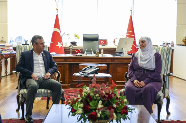 baris anneleri chpyi ziyaret e 19827724 6933 2 m