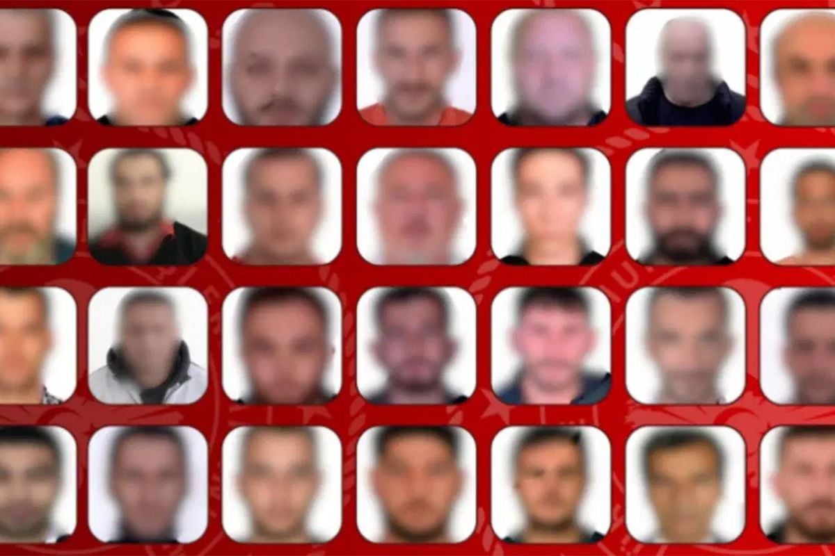 27'si kırmızı bültenle aranan 48 suçlu Türkiye’ye getirildi