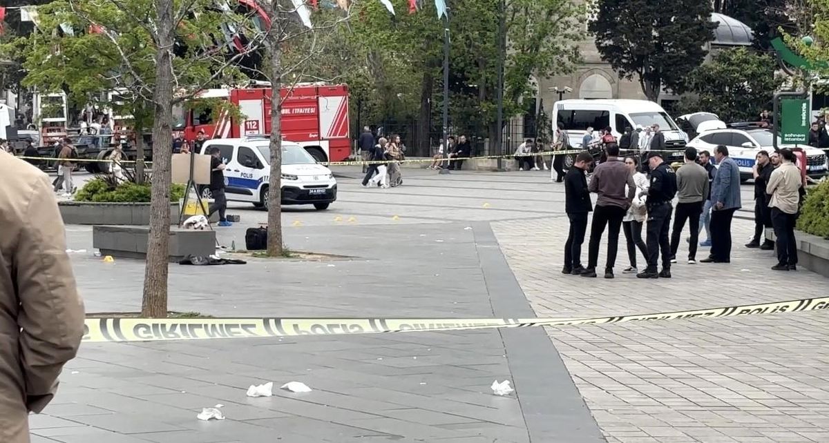 Kavga ettiği gruba bıçakla saldırdı: 4 yaralı