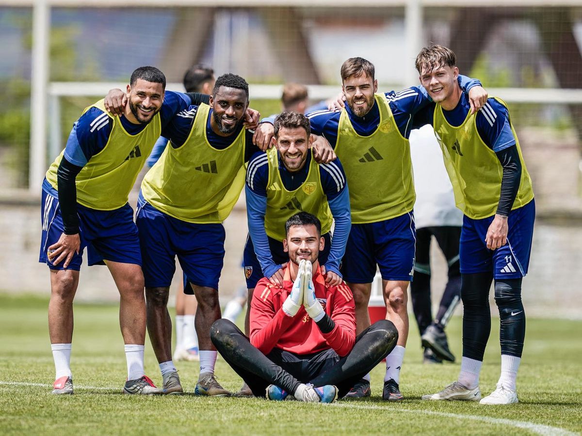 Kayserispor, Alanyaspor maçı için Antalya'ya gitti