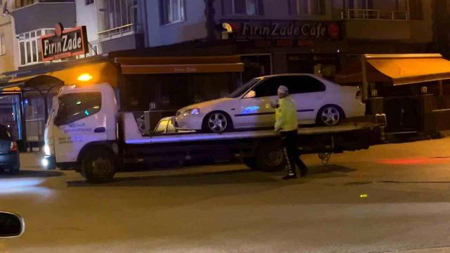 polisi gorunce aracini calisir vaziyette bira 4 19829210 o