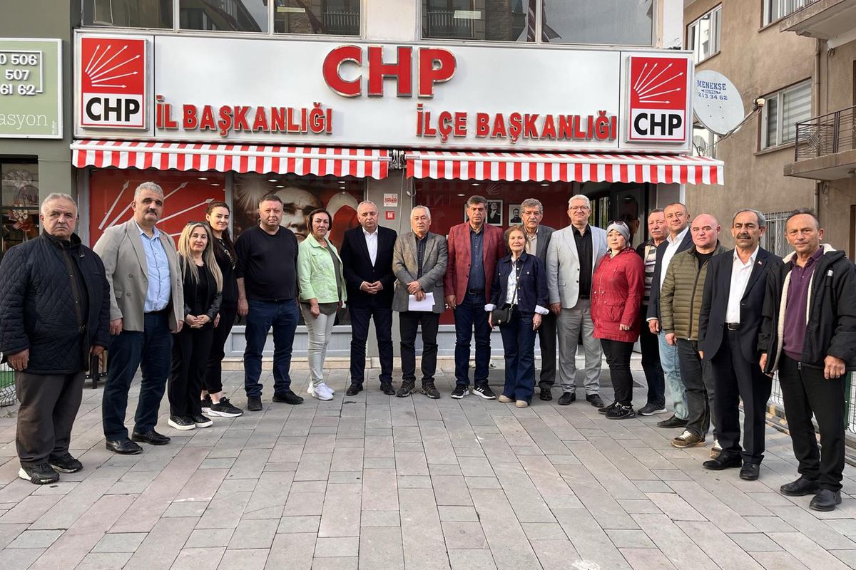 Burcu Köksal'ın AK Parti'ye geçişi meclisi de ikiye böldü: CHP çoğunluğu kaybediyor