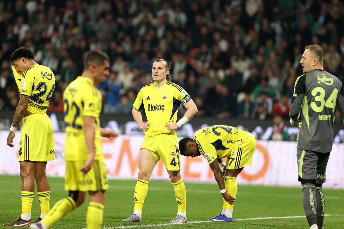 Fenerbahçe bu sezonu da ikinci bitirdi