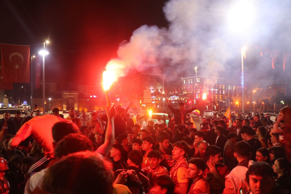Galatasaray'ın şampiyonluğu Kayseri'de coşkuyla kutlandı / Metin eklendi