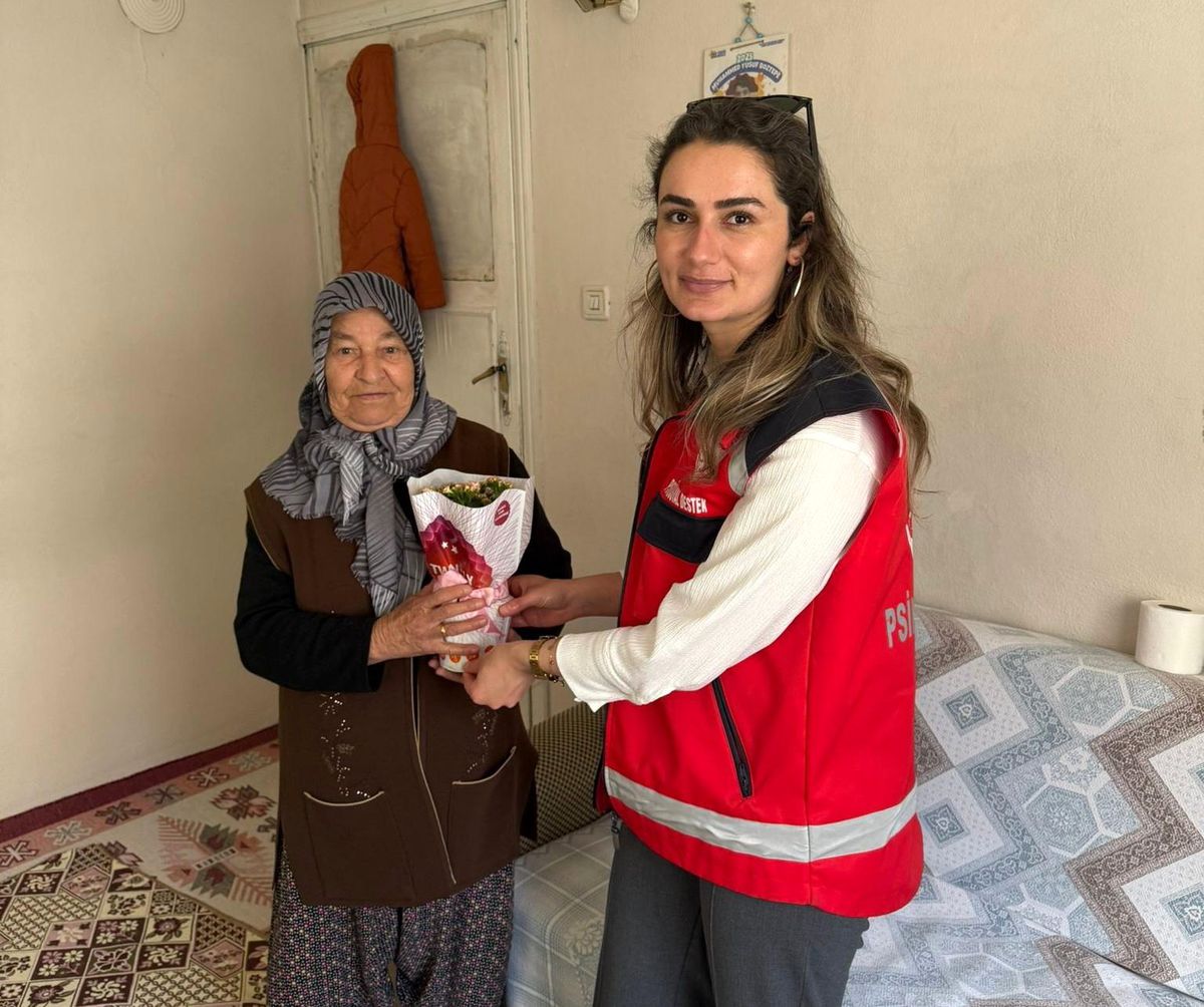 Gölbaşı SHM'den Anneler Günü'nde şehit annelerine ziyaret