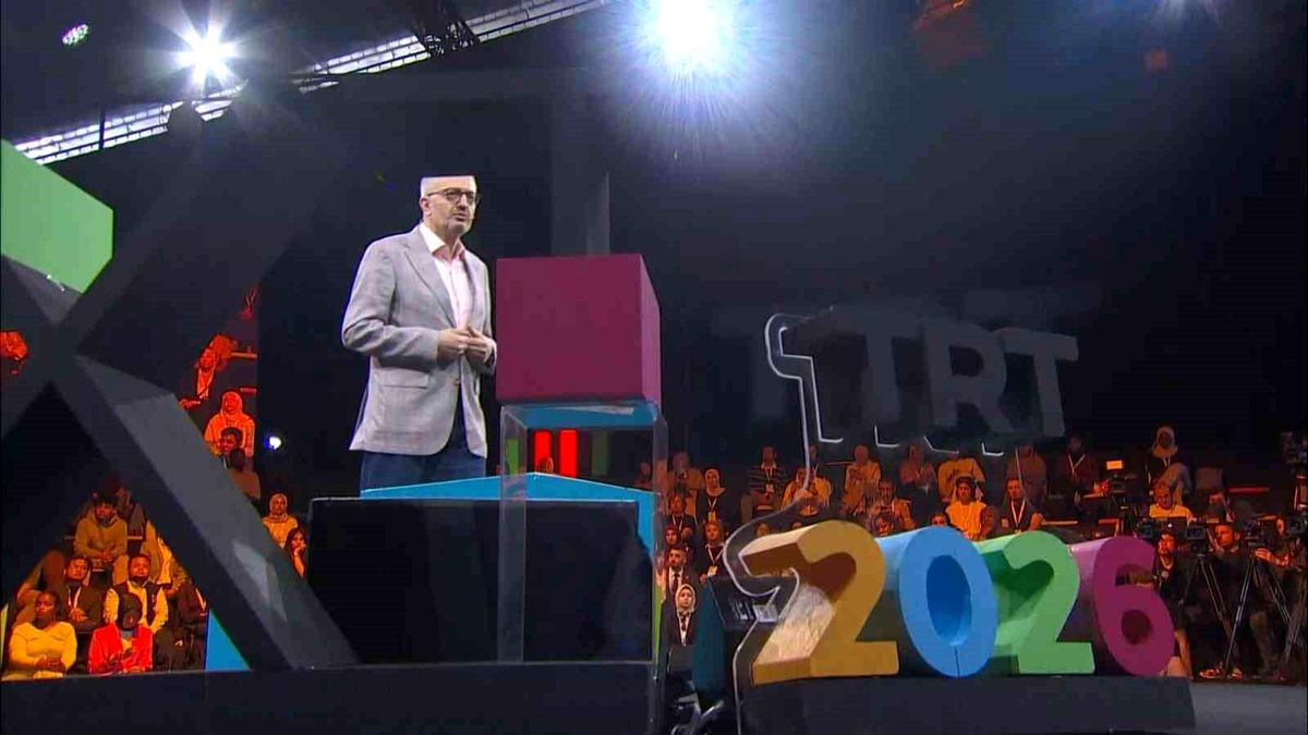 İletişim Başkanı Duran: "Artık teknoloji şirketleri bizi kontrol eden bir konuma geliyorlar"