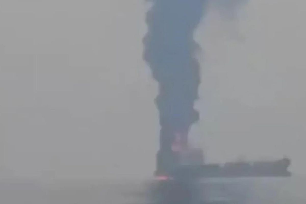 İran’ın Hürmüz'de vurduğu tankerde Çinli mürettebat çıktı