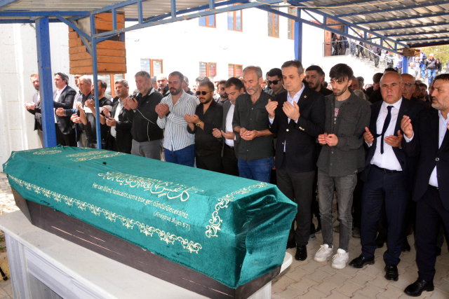 olduruldukten sonra cesedi yak 43bce1cc4f 3836 3 m