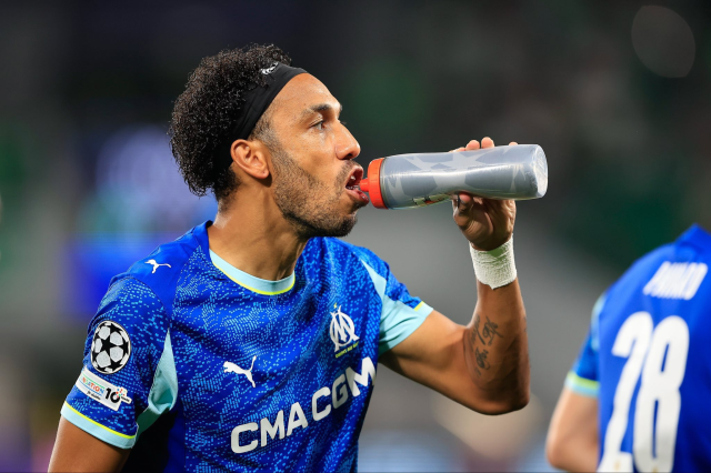 yildiz futbolcuya buyuk sok ya 8ce137eaca 1777 1 m