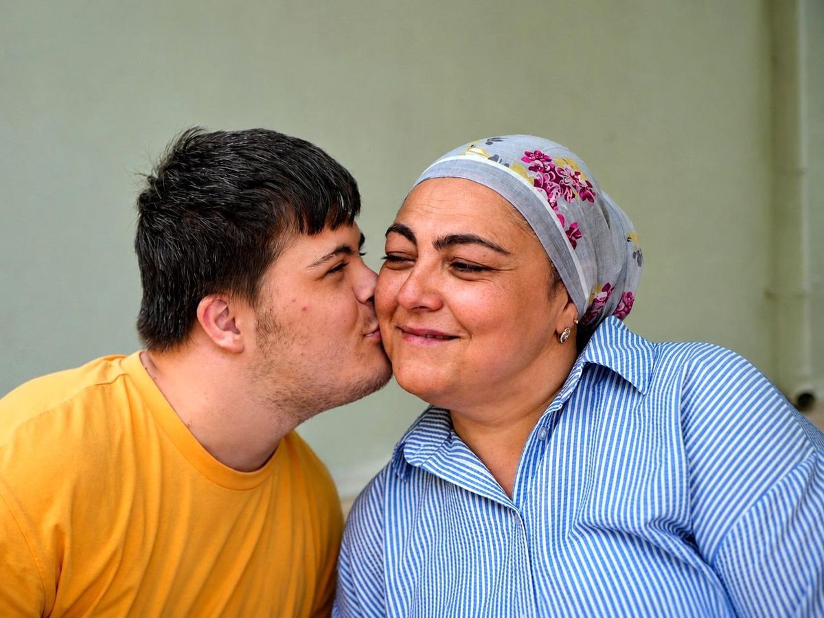 Antalyalı anne ömrünü Down sendromlu oğluna adadı: "O sağ olsun bana yeter"