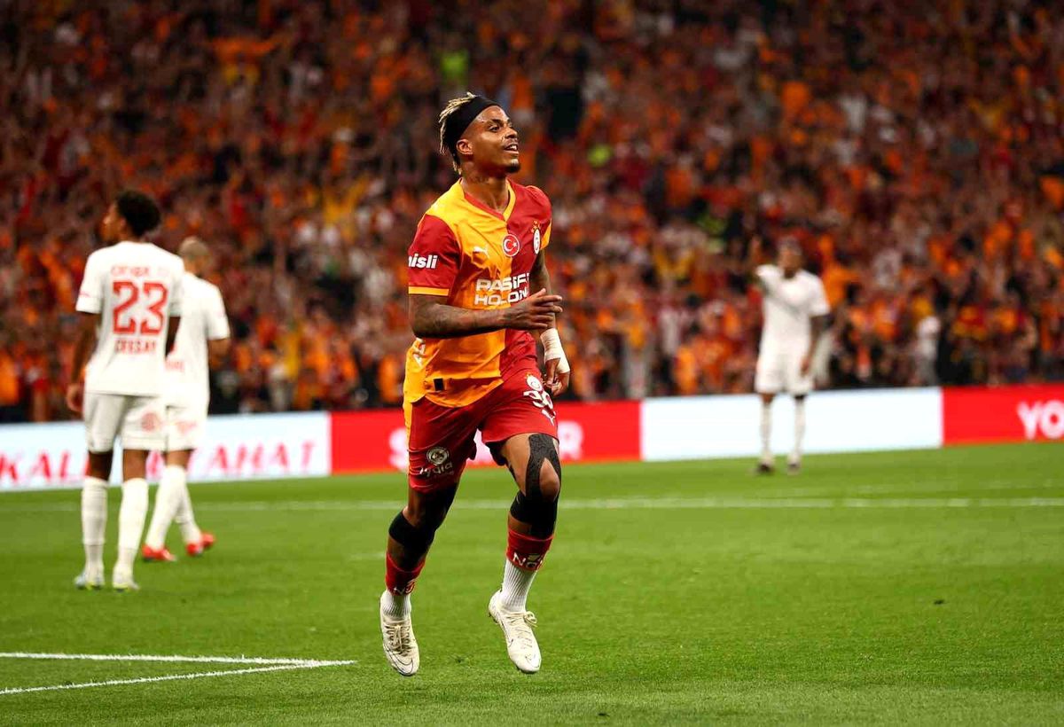 Mario Lemina: "Her şeyi kazanmak istiyoruz"