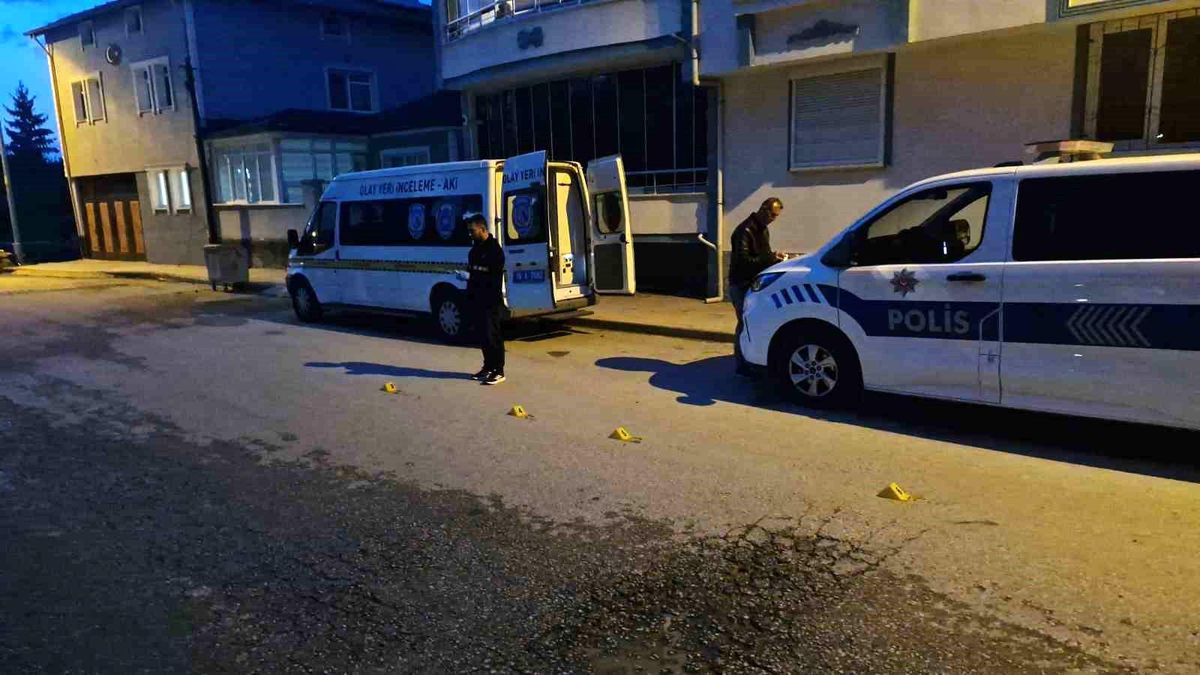 Tartıştığı şahsı bacağından bıçakladı
