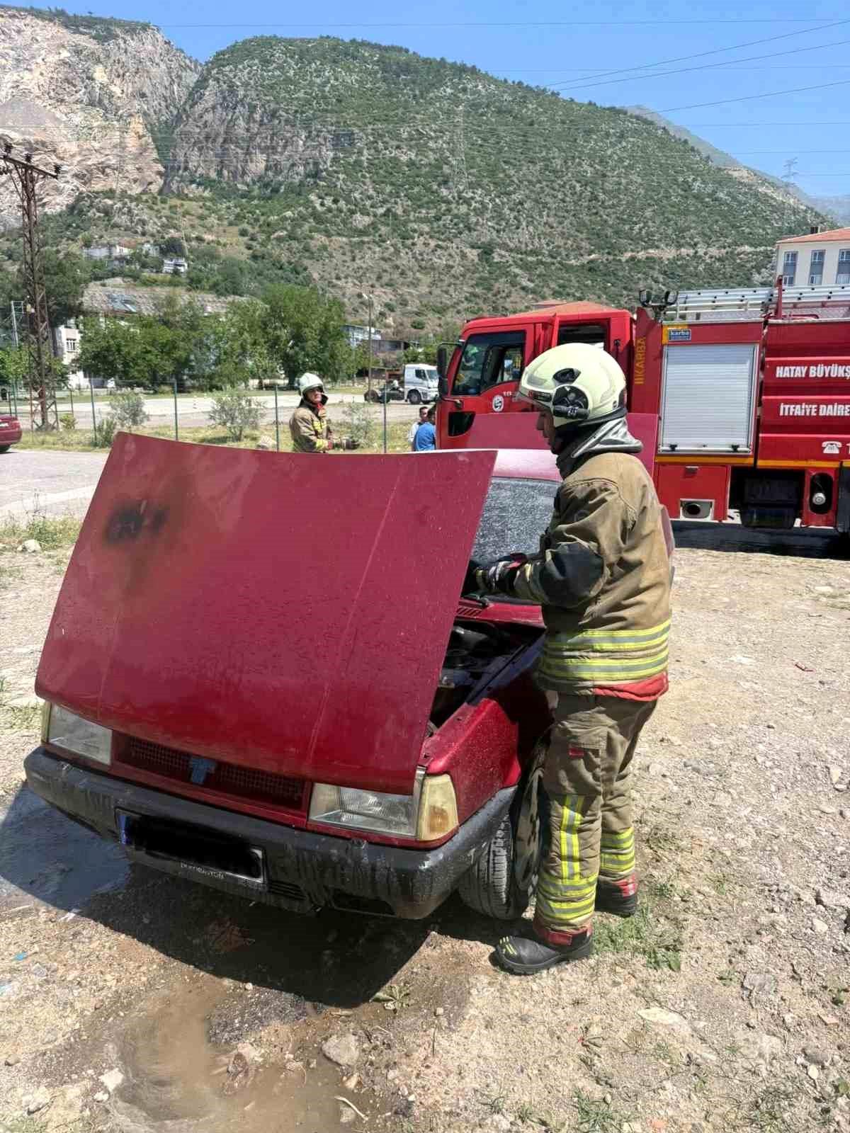 TOFAŞ'ın motoru alevlere teslim oldu