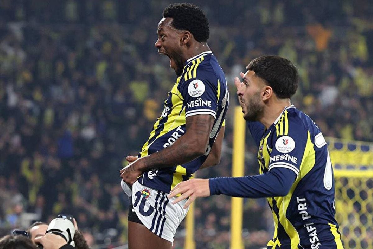 Abdullah Kavukcu duyurdu! Fenerbahçe'den ayrılan Jhon Duran Galatasaray'a gidiyor