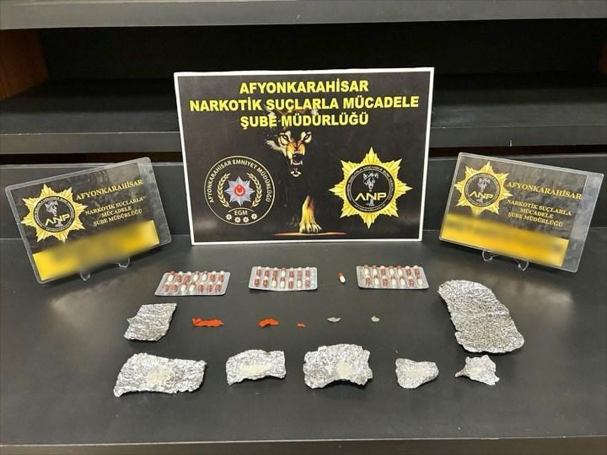 Afyonkarahisar'da uyuşturucu operasyonunda yakalanan zanlı tutuklandı